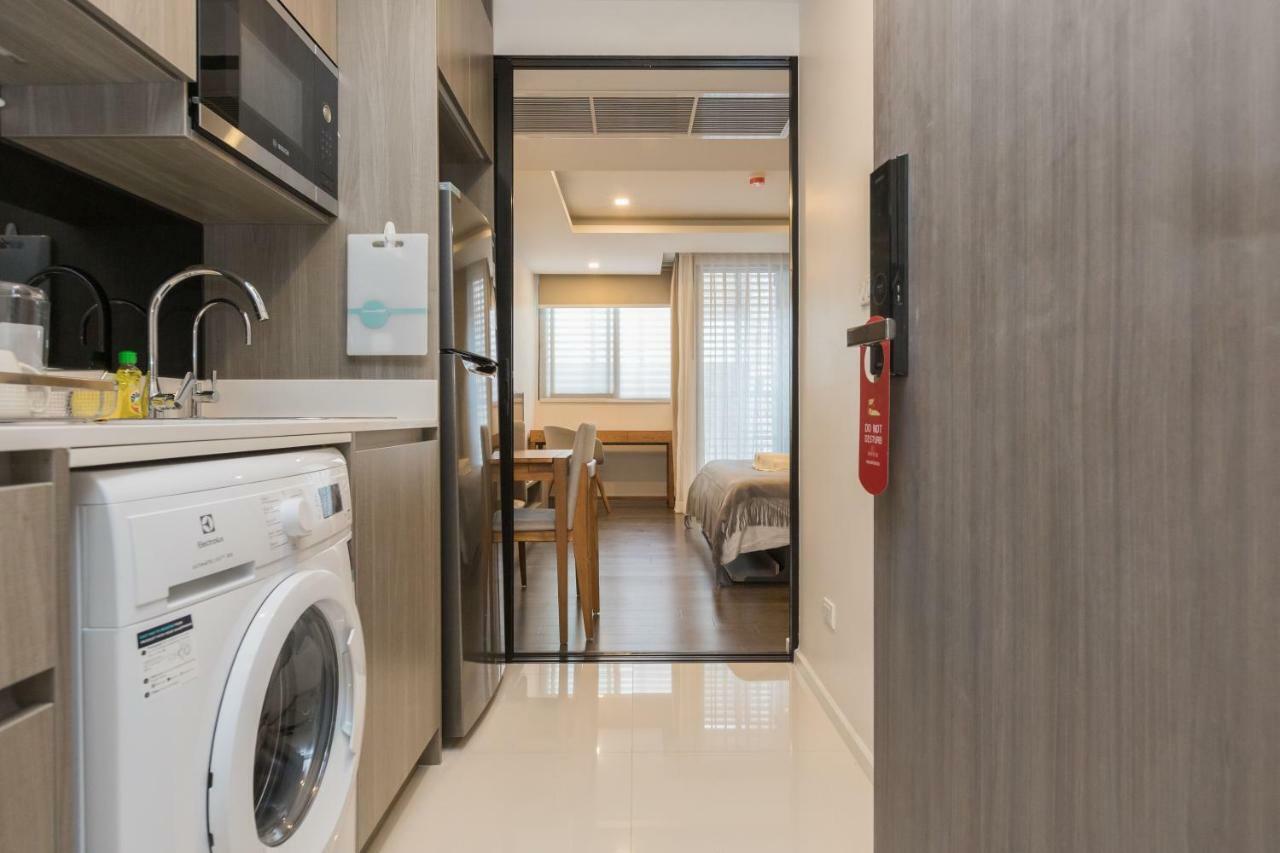 Sukhumvit Asok Modern Suite Бангкок Экстерьер фото
