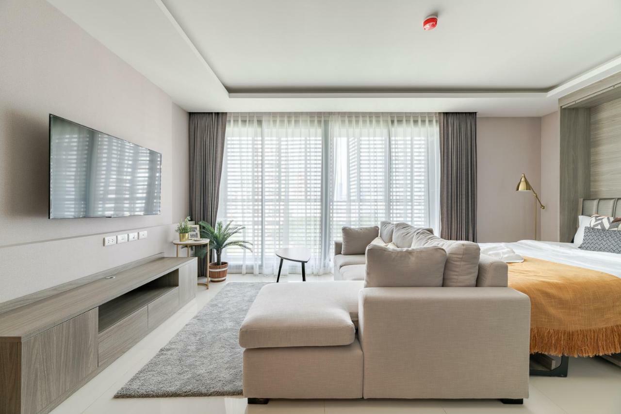 Sukhumvit Asok Modern Suite Бангкок Экстерьер фото