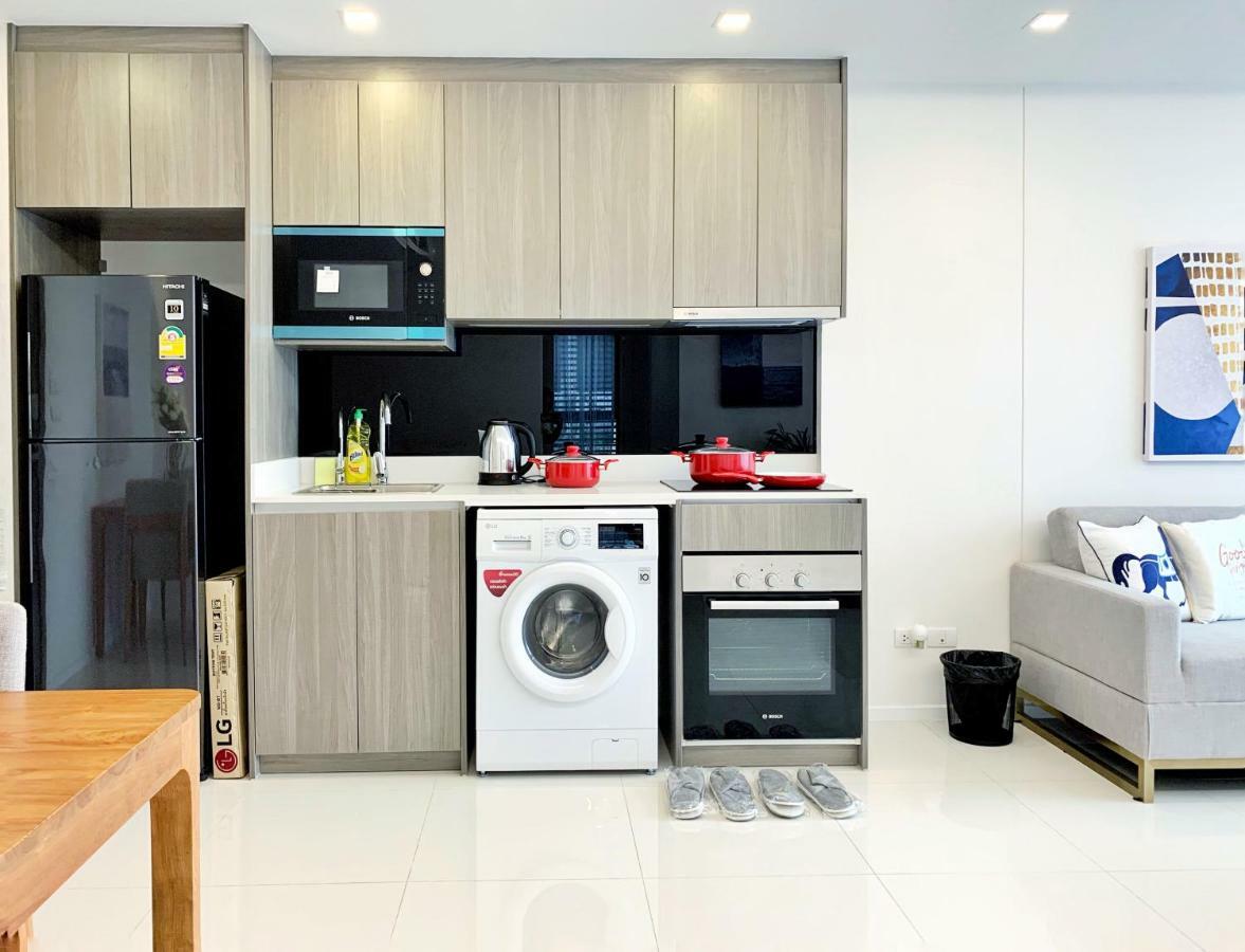 Sukhumvit Asok Modern Suite Бангкок Экстерьер фото